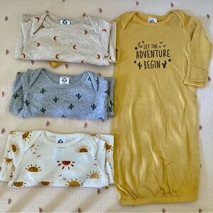 Gerber 0-6M Baby Sleeper Gown 4-Pack Set Unisex “Sunrise” Boho Cactus Moons Suns